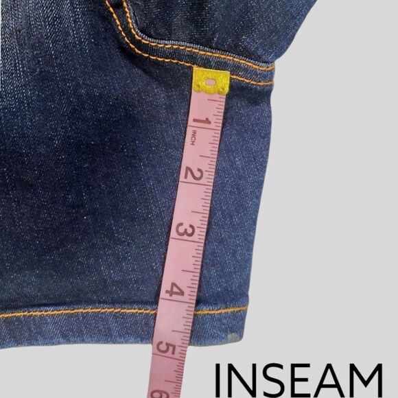 TORRID PLUS SIZE DENIM LOW RISE SHORTS - Picture 6 of 12